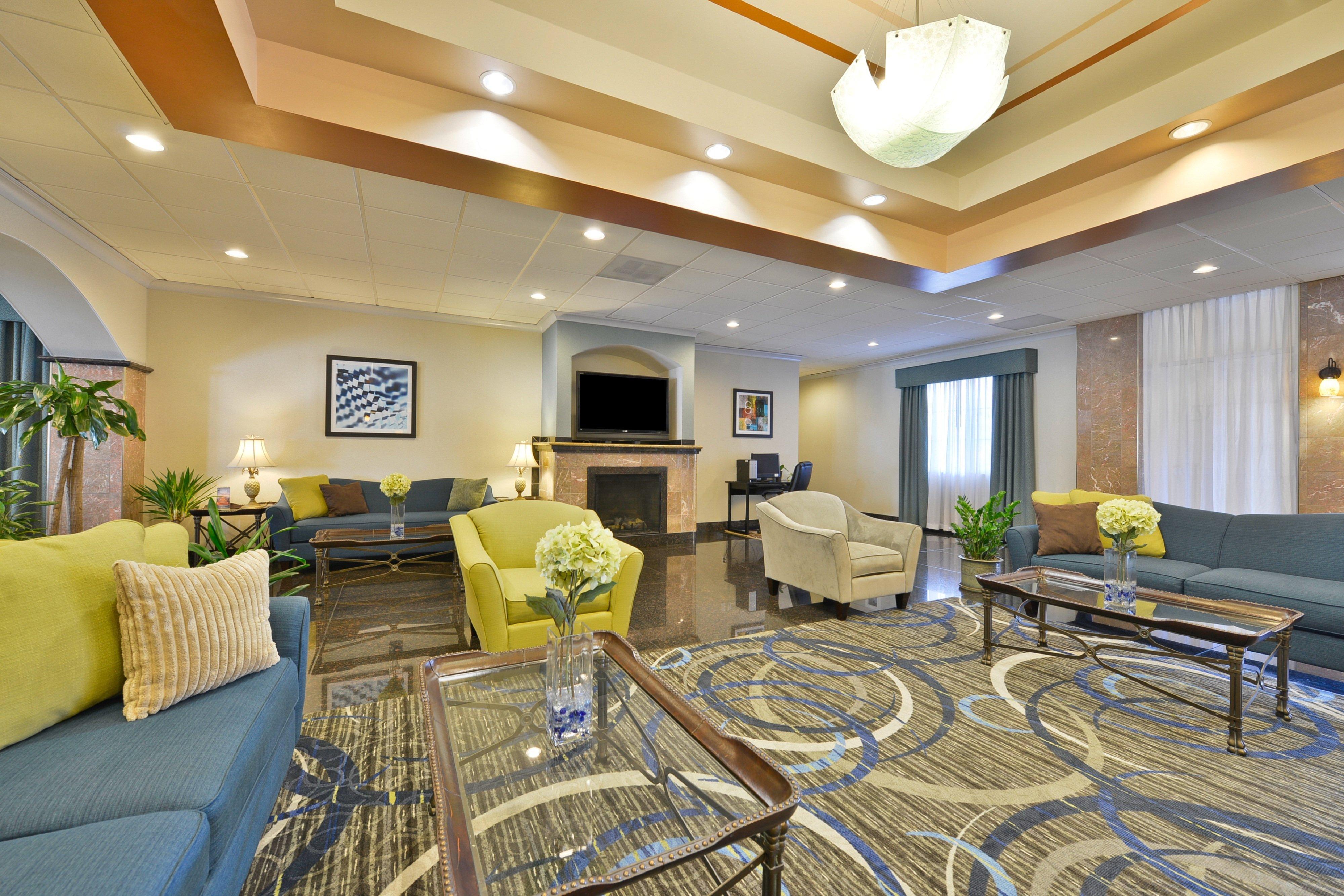 Holiday Inn Express & Suites Tacoma South - Lakewood, An Ihg Hotel מראה חיצוני תמונה